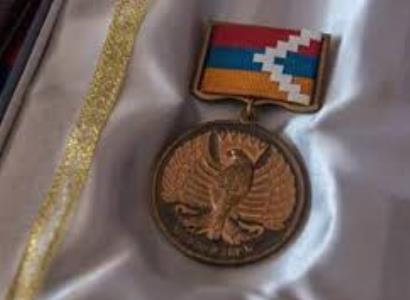 Полковник Арарат Балаян награжден медалью «За отвагу» за вклад в разгром авиации противника