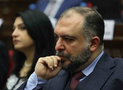 Ելեք քաղաքից դուրս, ծախսեր արեք ձեր ու ձեր երեխաների համար, որովհետեւ վաղը նորից պատերազմ է․ «Իմ քայլի» պատգամավոր