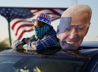 Biden cancels Texas campaign event after Trump supporters surround his bus