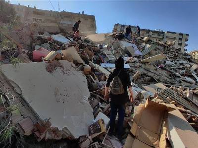 Turkey quake death toll reaches 76, there are 962 injured