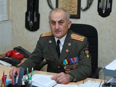 Сенор Асратян: Военно-политическое руководство Азербайджана загоняет себя в угол