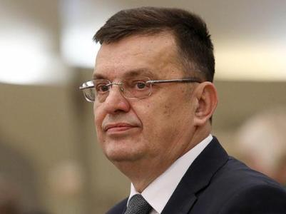 Премьер-министр Боснии и Герцеговины заразился коронавирусом
