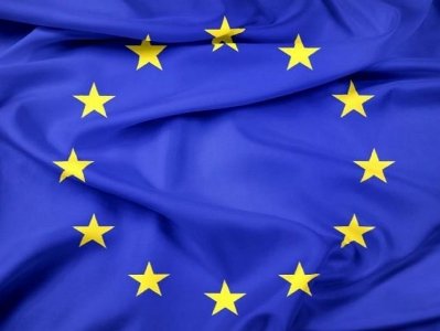 Европейский союз настаивает на планах ввести тарифы на товары и услуги США