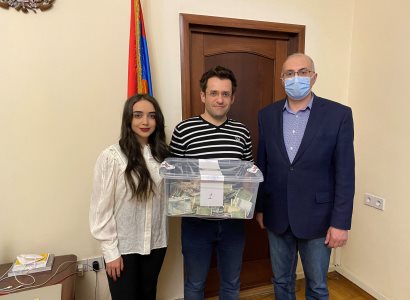 Талантливый гроссмейстер Левон Аронян пожертвовал Фонду «Айастан» 1 358 000 драмов