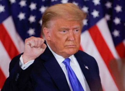 Трамп подумывает о выдвижении своей кандидатуры на выборах 2024 года