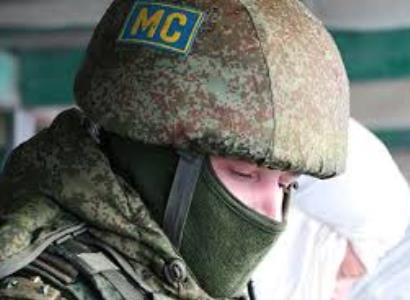МО РФ: Российские миротворцы выдвинулись в Карабах (обновлено)