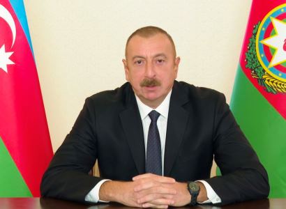 Алиев поблагодарил Путина за личное участие в карабахском урегулировании