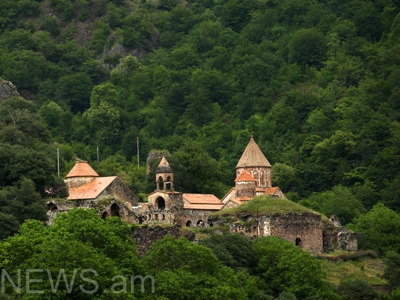 Ինձնից հարցրե՞լ ես, որ մեր պապերի կառուցած Դադիվանքը մի ստորագրությունով հանձնես թուրքերին․ Դադիվանքի վանահայր