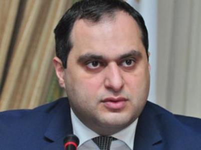 Ара Зограбян: Документ, подписанный Пашиняном, содержит большие риски для Армении
