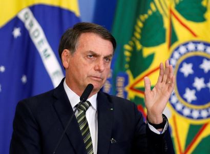 Президент Бразилии призвал сограждан не принимать коронавирус близко к сердцу