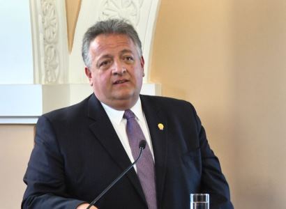 Компания Нубара Афеяна планирует представить данные об эффективности своей вакцины в ноябре