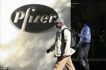 Глава компании Pfizer продал свою долю акций в день объявления о результатах тестирования вакцины от коронавируса