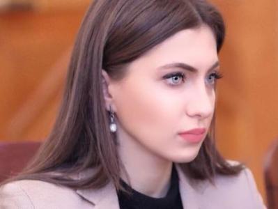 Արծրուն, դու դավաճան ընտանիքի Էրատոյի ձեռքի խաղալիքն ես. Աննա Մկրտչյան