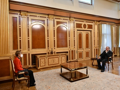 Armen Sarkissian receives outgoing Bulgaria Ambassador to Armenia