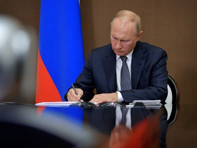 Պուտինը հրամանագիր է ստորագրել Ղարաբաղի համար մարդասիրական կենտրոն ստեղծելու մասին