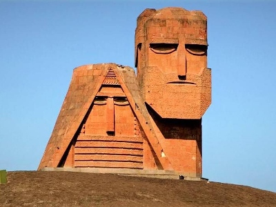 ՅՈՒՆԵՍԿՕ-ն քննարկում է ԼՂ-ում մշակութային հուշարձանների վերականգնման գործընթացում մասնակցության հարցը