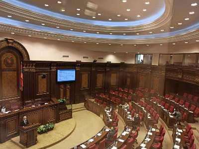 Armenia parliamentary opposition continues boycotting National Assembly sessions