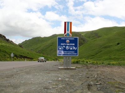 Երթեւեկությունը դեպի Արցախ թույլատրվում է միայն Վարդենիս-Սոթք-Քարվաճառ ավտոճանապարհով