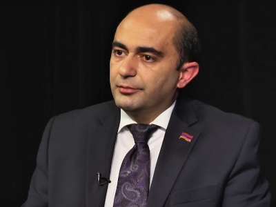 Bright Armenia opposition party leader reports crime to Prosecutor General
