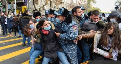 «Հրապարակ». Փաշինյանի դեմ՝ Նիկոլի ձևով․ ճանապարհ փակելով իշխանության բերեցին, ճանապարհ փակելով էլ փորձում են հեռացնել