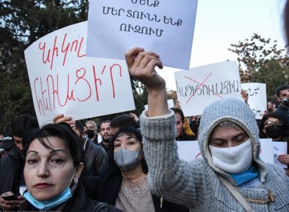 Armenian Americans launch petition with demand for Armenia PM's resignation