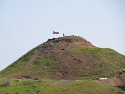 Արծրուն Հովհաննիսյան, կասե՞ս, թե այս բլուրը վերադարձնելու համար քանի Հայ զինվոր է զոհվել վերջին պատերազմում. Ղազինյան