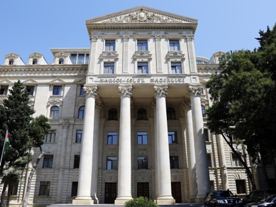 Посла Франции вызвали в МИД Азербайджана из-за решения Сената по Карабаху