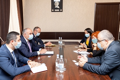 ՀՀ զինվորական դատախազը «Human Rights Watch»-ի ներկայացուցչի հետ քննարկել է հայ գերիների իրավունքների հարցը