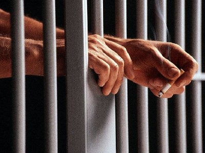 Во Франции посадили в тюрьму мужчину, угрожавшего расправиться с преподавателем, как с «Самюэлем Пати»