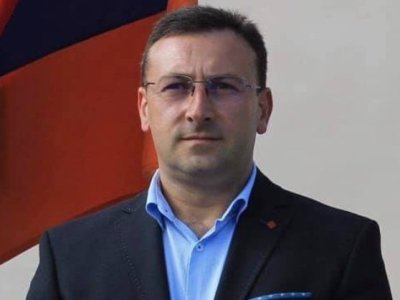 Ազերները զինված զրահատեխնիկայով Զանգելանից ու Կուբաթլուից մոտենալու են. բանակը ինչո՞ւ չի տեղակայվում. Մանաս Կարապետյան