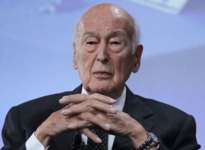 France pays farewell to 94-year-old ex-president of the country who died of coronavirus