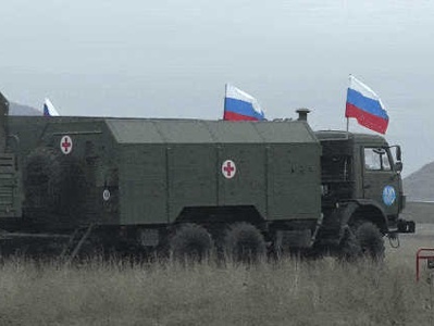 Более 40 жителей Степанакерта обратились в течение суток к российским военным медикам