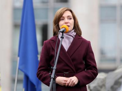Moldova president-elect demands immediate resignation of government