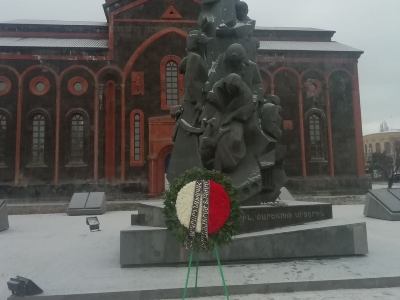 Wreath laid in memory of 1988 earthquake victims on behalf of Armenia 2nd President