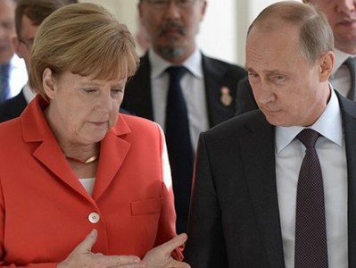 Putin, Merkel discuss situation in Nagorno-Karabakh