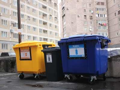Աջափնյակում և Դավթաշենում սկսում ենք տեղադրել աղբի տեսակավորման համար նախատեսված թափոնամանները. Հայկ Մարության
