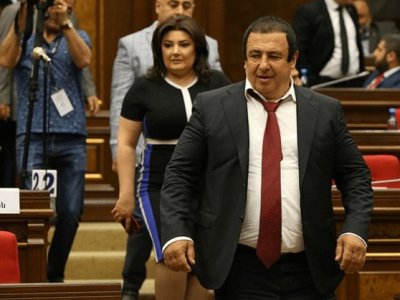 КС Армении отклонил обращение Совета НС о прекращении депутатских полномочий Гагика Царукяна