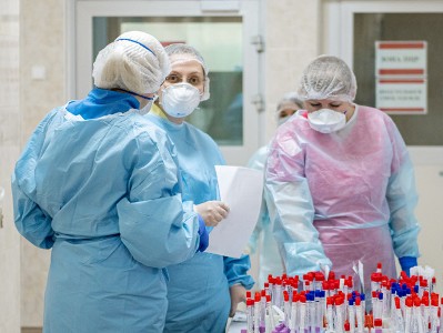 В России за сутки выявили 26 190 случаев заражения коронавирусом