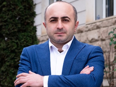 «Ժողովուրդ». Արցախում նոր փոփոխություններ կլինեն. Հայկ Խանումյանը պաշտոն կստանա