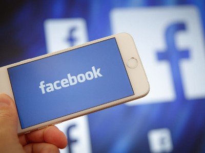 Власти США подали на Facebook в суд из-за приобретения WhatsApp и Instagram