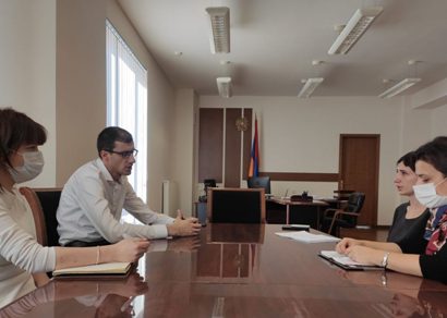 Armenia labor and social affairs minister meets with Homeland Defender's Rehabilitation Center head