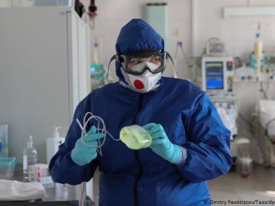 Во Франции обнаружен первый случай заражения более заразной разновидностью коронавируса