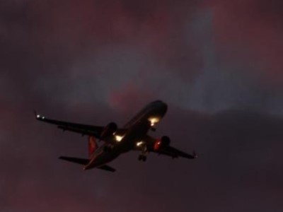Самолет Boeing 737 Max авиакомпании Air Canada совершил вынужденную посадку из-за неисправности двигателя