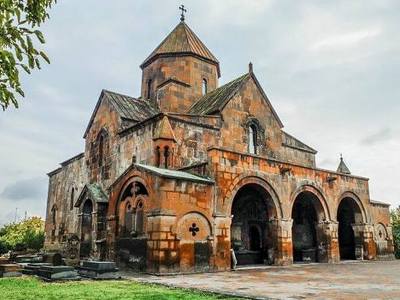 Մեր ակնածանքն ու զորակցությունը հայտնենք Հայ առաքելական Սուրբ Եկեղեցուն. «Հայրենիքի փրկության շարժում»