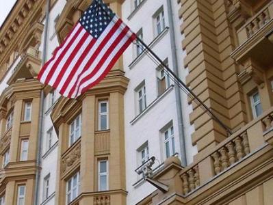 Посол США в РФ отказался прививаться российской вакциной от коронавируса