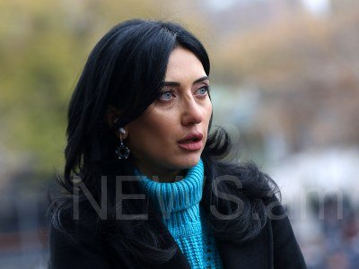 Սպասում եմ այն գործիչներին ու ուժերին, որոնք մտնելու են դրա մոտ ու դուրս գան արյունոտ. Արփինե Հովհաննիսյան