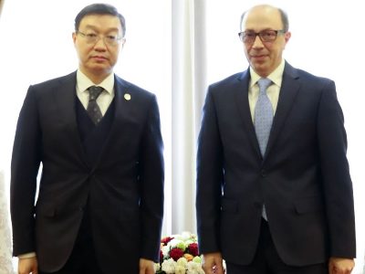 Armenian FM receives outgoing Ambassador of Kazakhstan