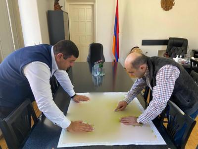 Opposition Bright Armenia Party leader meets with Kapan mayor in Syunik Province