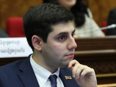 Միայն խմբակցությունը լքած պատգամավորները չեն, որ իրենց անհամաձայնությունն են հայտնել Նիկոլ Փաշինյանի հետ. պատգամավոր
