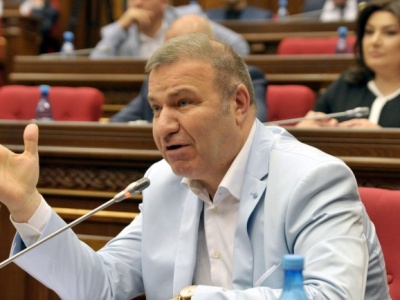 Депутат: Армения должна рассмотреть все возможности использования отработанного ядерного топлива